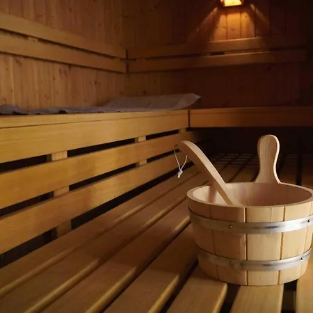 Penthouse De Hester * 도룸 노이펠트